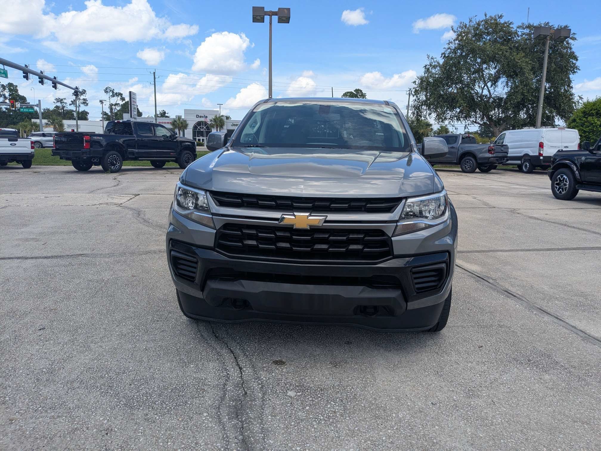 Used 2021 Chevrolet Colorado W/T w/ Custom Special Edition AWD/4WD image 9