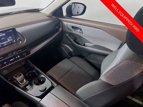 Used 2023 Nissan Rogue SV AWD/4WD image 22