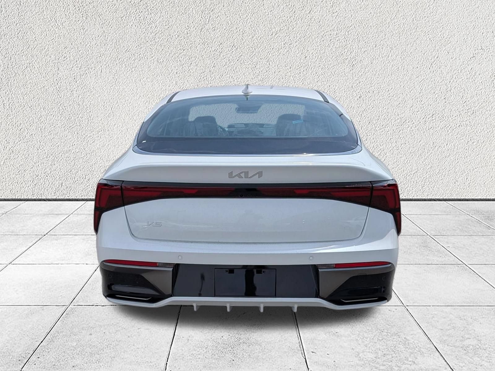 New 2026 Kia K5 LXS FWD image 4