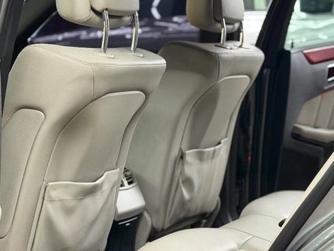 Used 2011 Mercedes-Benz E 350 Sedan image 7