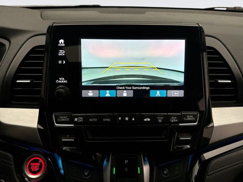 Used 2023 Honda Odyssey Touring image 16
