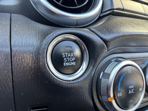 Used 2019 MAZDA MX-5 Miata RF Grand Touring image 26