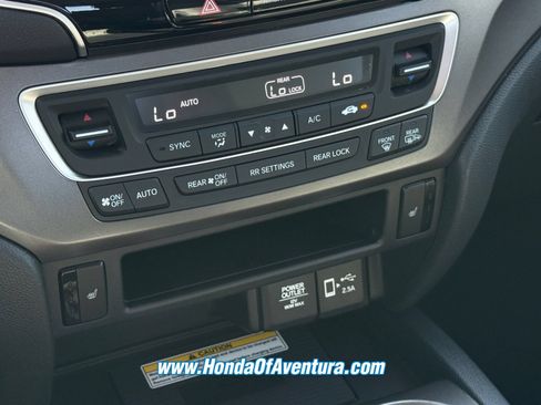 Certified 2021 Honda Pilot Special Edition image 18