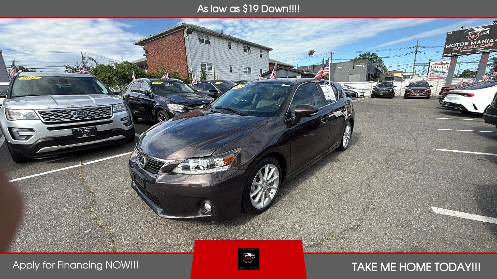 Used 2013 Lexus CT 200h w/ Premium Pkg w/Backup Camera FWD image 3