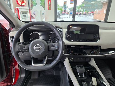 Used 2023 Nissan Rogue SL w/ SL Premium Package AWD/4WD image 31