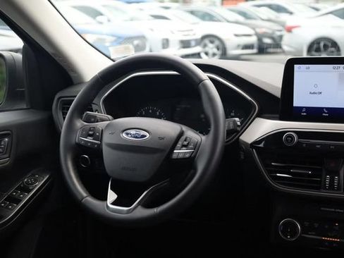 Certified 2022 Ford Escape SE w/ Convenience Package FWD image 23