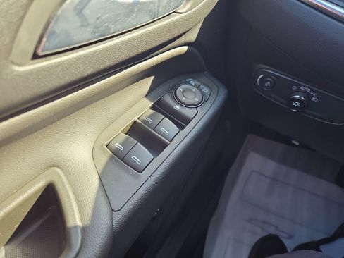 Certified 2023 Chevrolet Equinox LT AWD/4WD image 13