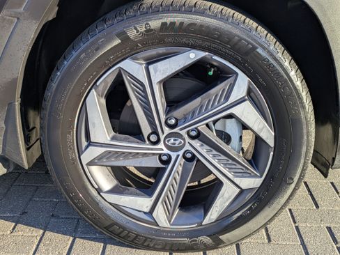 Used 2022 Hyundai Tucson SEL w/ Cargo Package image 12