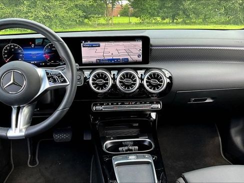 New 2025 Mercedes-Benz CLA 250 image 6