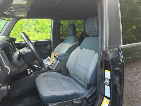 Used 2023 Ford Bronco Outer Banks AWD/4WD image 11