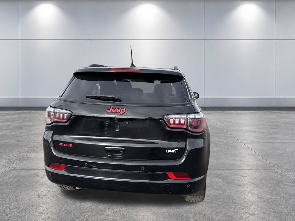 Used 2023 Jeep Compass Limited AWD/4WD image 6