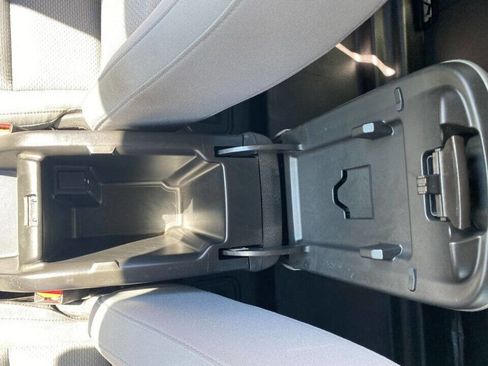 Used 2019 Chevrolet Colorado W/T image 18