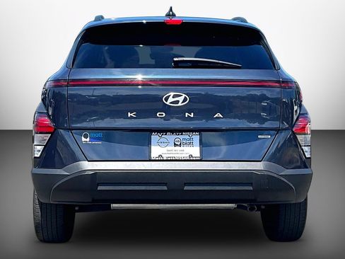 Used 2025 Hyundai Kona SEL AWD/4WD image 3