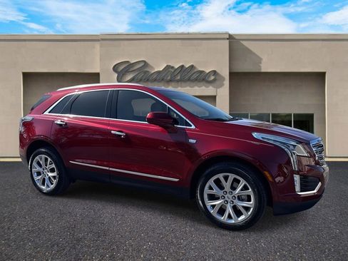 Used 2018 Cadillac XT5 Premium Luxury image 1