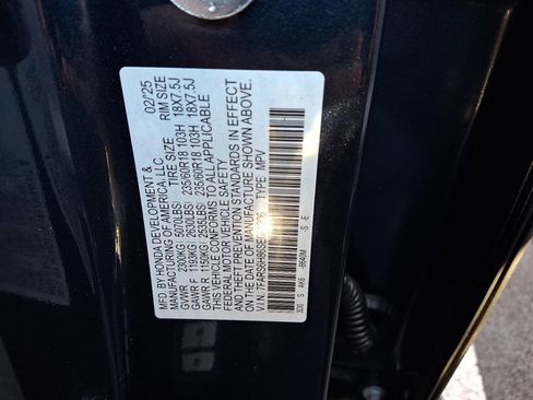 Certified 2025 Honda CR-V Sport-L image 28