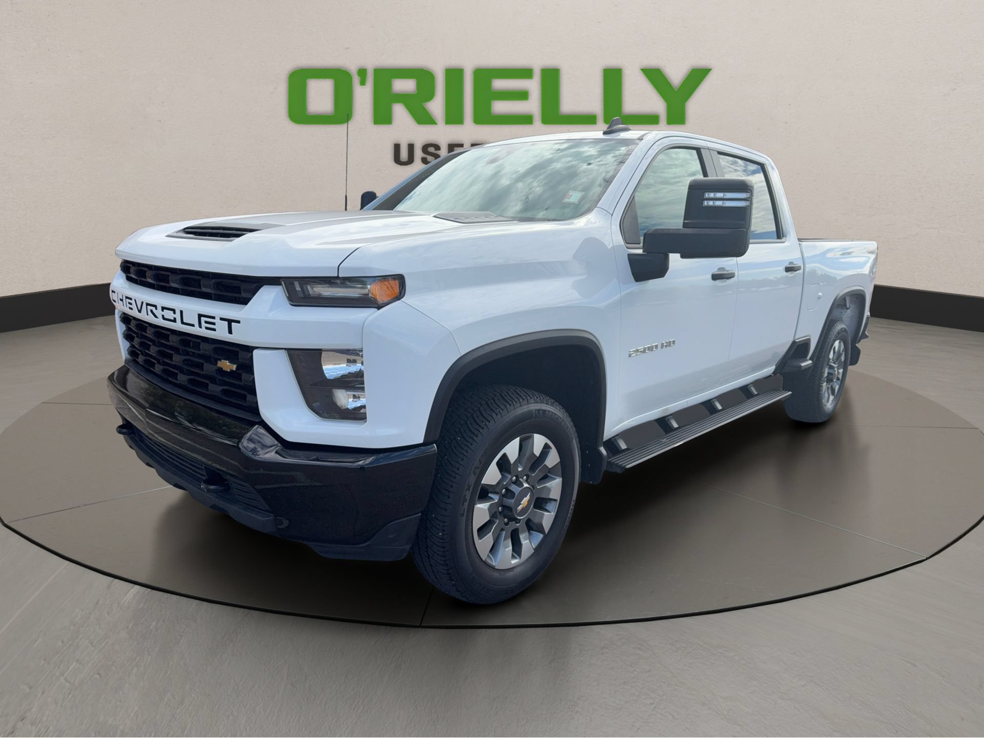 Used 2023 Chevrolet Silverado 2500 Custom w/ Custom Value Package AWD/4WD image 1