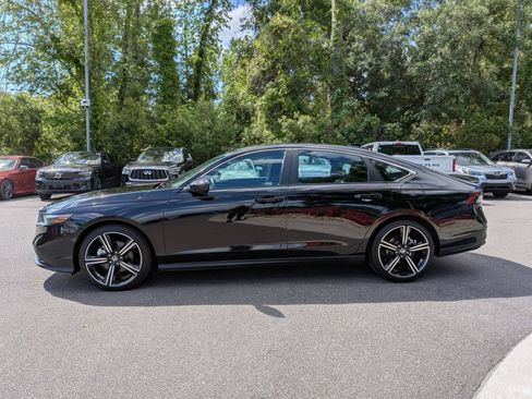 Used 2023 Honda Accord Sport image 6
