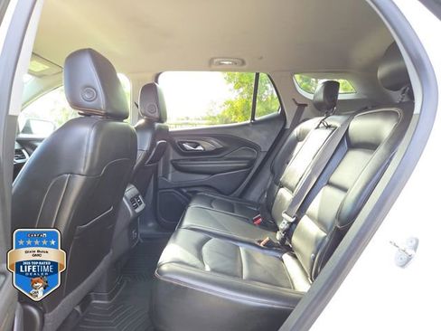 Certified 2020 GMC Terrain SLT AWD/4WD image 8