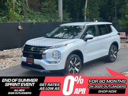 New 2025 Mitsubishi Outlander SE