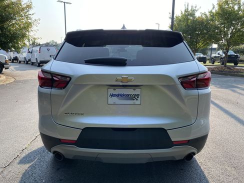Used 2022 Chevrolet Blazer LT FWD image 8