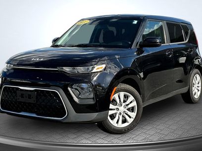 Used 2022 Kia Soul LX