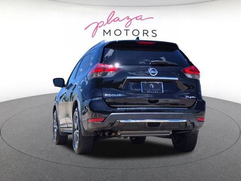 Used 2017 Nissan Rogue SL w/ SL Premium Package AWD/4WD image 7