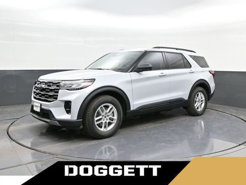 New 2026 Ford Explorer Active w/ Active Comfort Package image 1