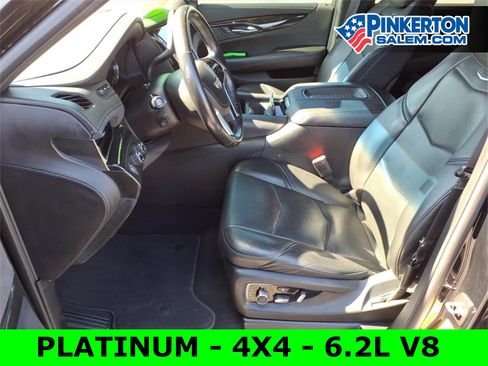 Used 2018 Cadillac Escalade Platinum image 11