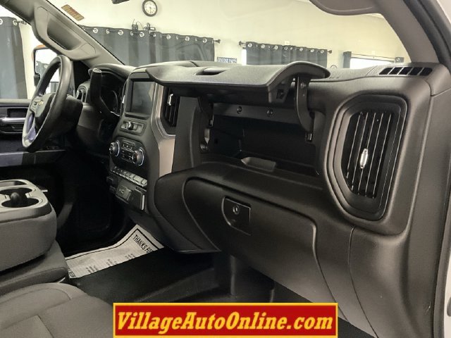 Used 2025 Chevrolet Silverado 3500 W/T AWD/4WD image 36