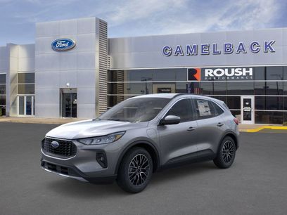 New 2025 Ford Escape SE