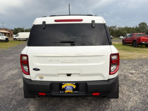 Used 2023 Ford Bronco Sport Outer Banks w/ Tech Package AWD/4WD image 5