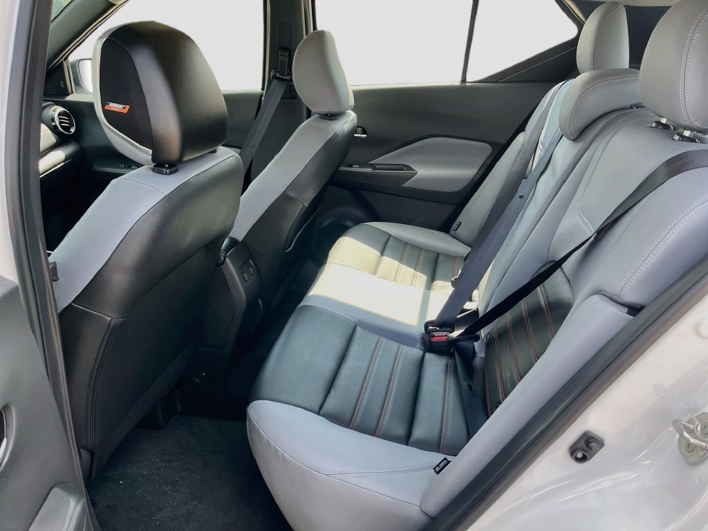 Used 2024 Nissan Kicks SR w/ SR Premium Package FWD image 24