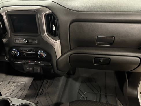 Used 2024 Chevrolet Silverado 2500 Custom AWD/4WD image 19
