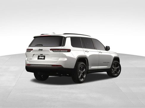 New 2025 Jeep Grand Cherokee L Altitude image 6