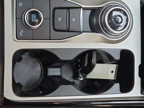 Used 2022 Ford Explorer ST-Line w/ Class IV Trailer Tow Package image 25