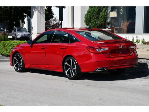 Used 2021 Honda Accord Sport image 6