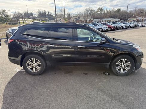 Used 2015 Chevrolet Traverse LT AWD/4WD image 6