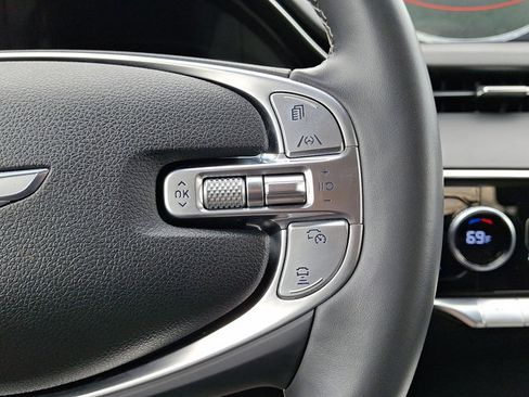 Used 2025 Genesis GV70 2.5T image 19
