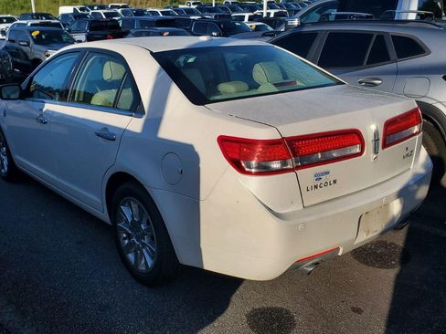 Used 2012 Lincoln MKZ FWD image 8