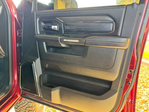 Used 2022 RAM 2500 Limited image 28