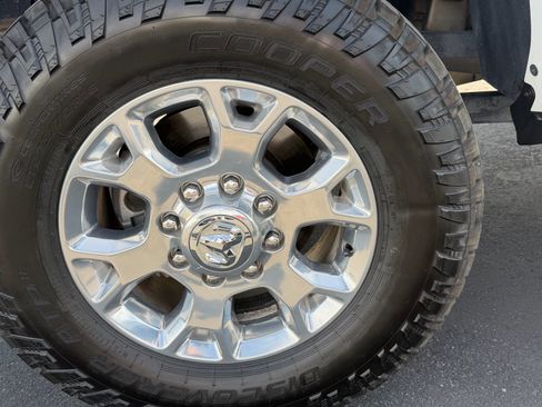 Used 2022 RAM 2500 Laramie image 30