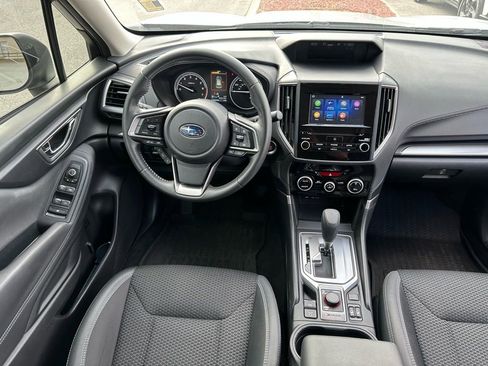 Used 2020 Subaru Forester Premium image 21