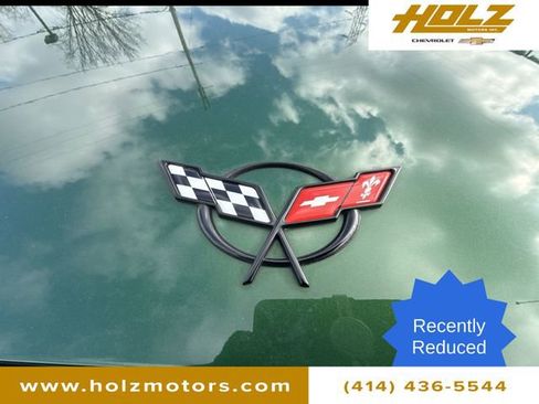 Used 1998 Chevrolet Corvette Convertible w/ Memory Pkg image 28