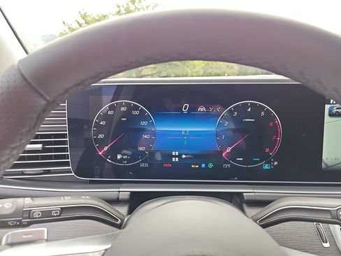 New 2026 Mercedes-Benz GLS 450 4MATIC image 19