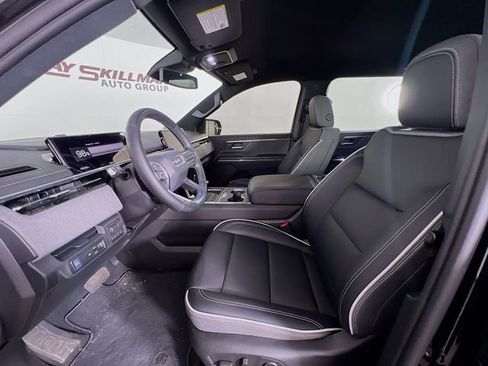 Used 2026 GMC Sierra EV Elevation AWD/4WD image 10