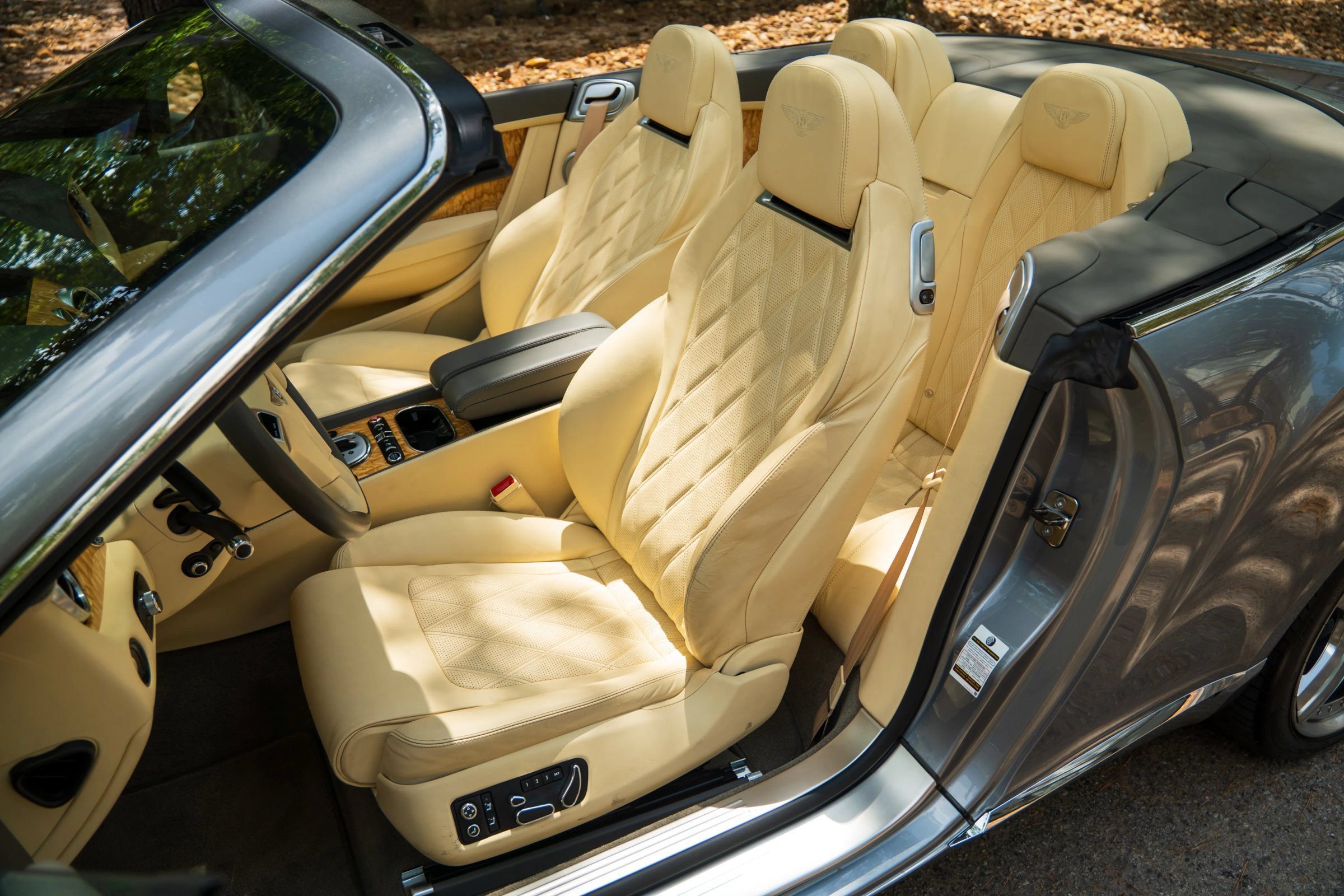 Used 2013 Bentley Continental GT AWD/4WD image 26