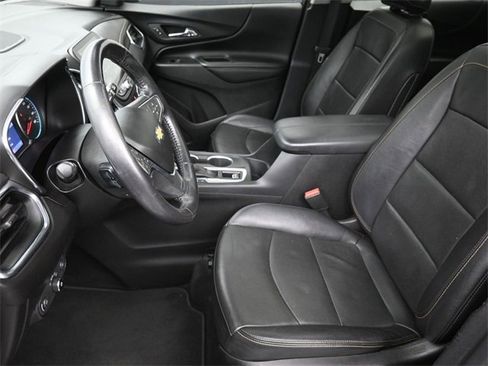 Used 2019 Chevrolet Equinox Premier image 16
