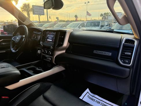 Used 2020 RAM 1500 Laramie RWD image 13