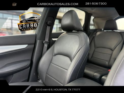 Used 2021 INFINITI QX50 Luxe FWD image 17