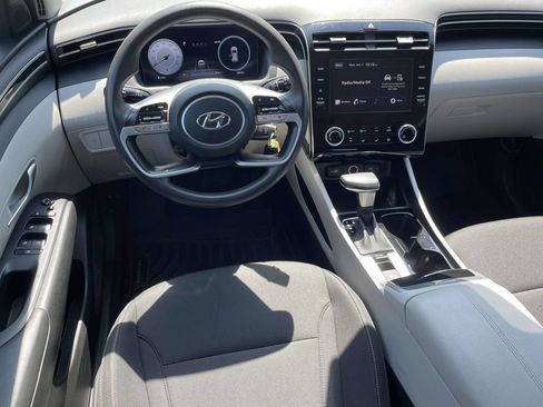 Certified 2024 Hyundai Tucson SE FWD image 10